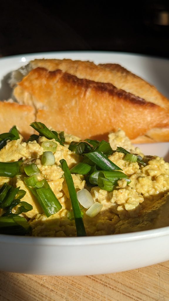 Tofu scramble, scallions, baguette